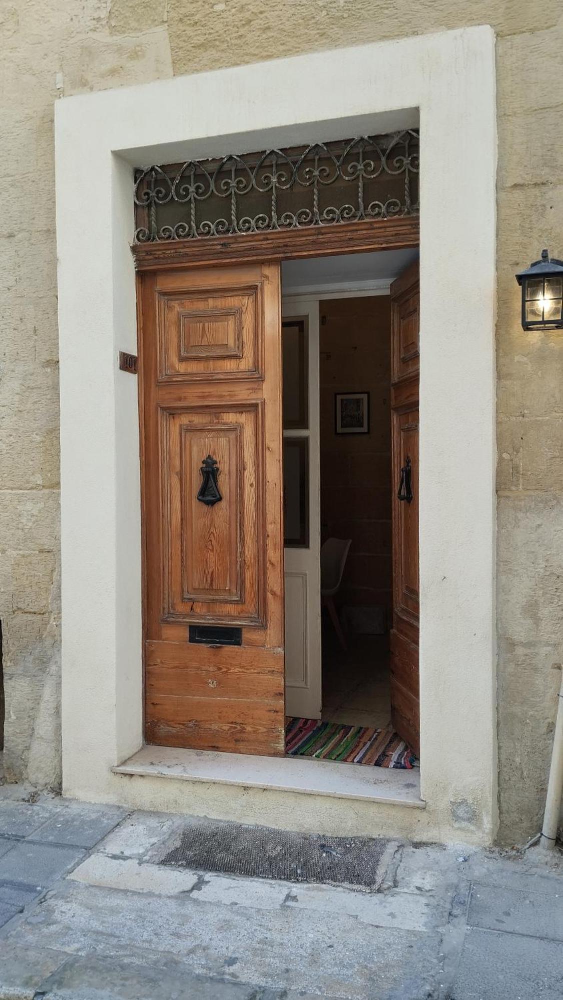 No. 101 In La Valette Extérieur photo